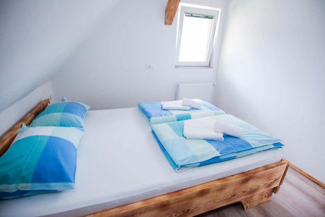 Apartmaji Pri Kozmavo - Little House Bohinj Eksteriør billede