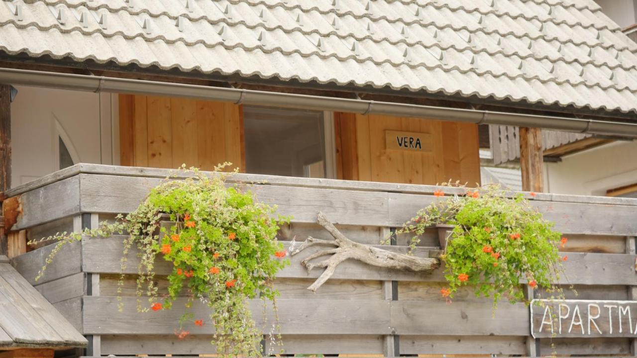 Apartmaji Pri Kozmavo - Little House Bohinj Eksteriør billede